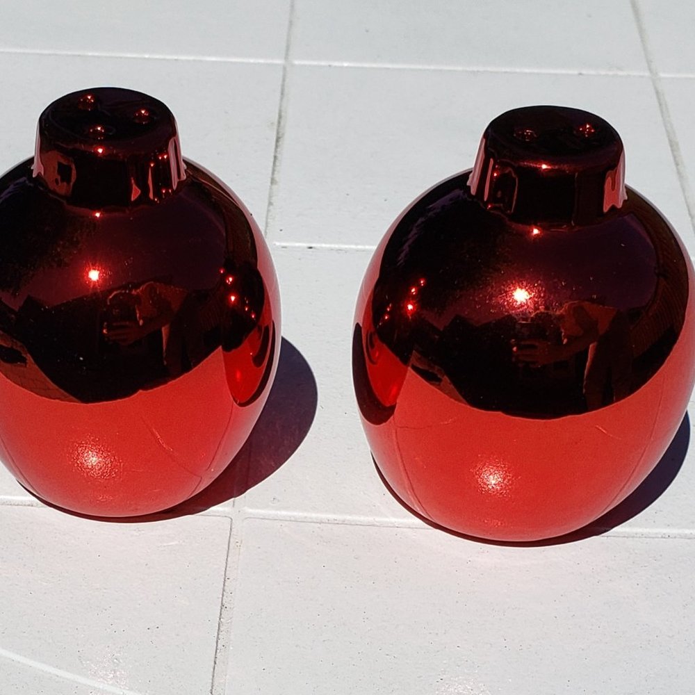 Brand new metallic red salt and pepper shaker